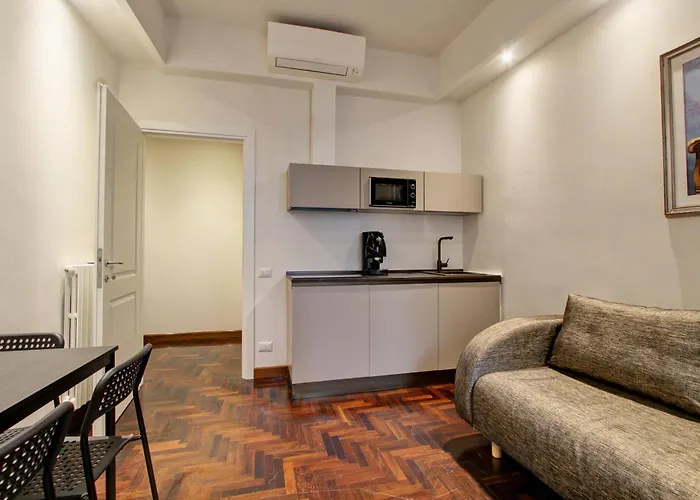 Sirthouse Apartment *