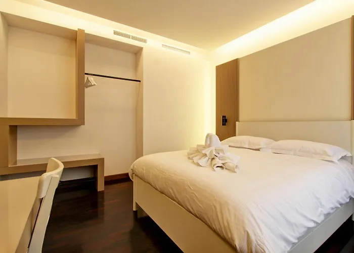 Sirthouse Apartment *